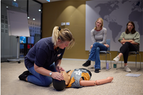 Basic Life Support incl. AED Course (online + in class)